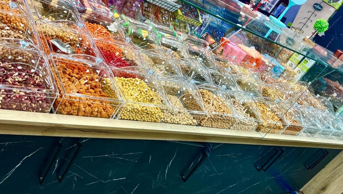 Pleksi Lokum Kutusu Tasarımları: Şıklığı ve İşlevselliği Bir Araya Getirin!